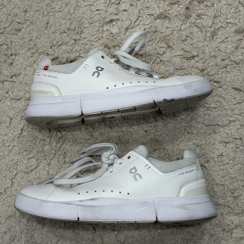 On Cloud The Roger Advantage Sneakers